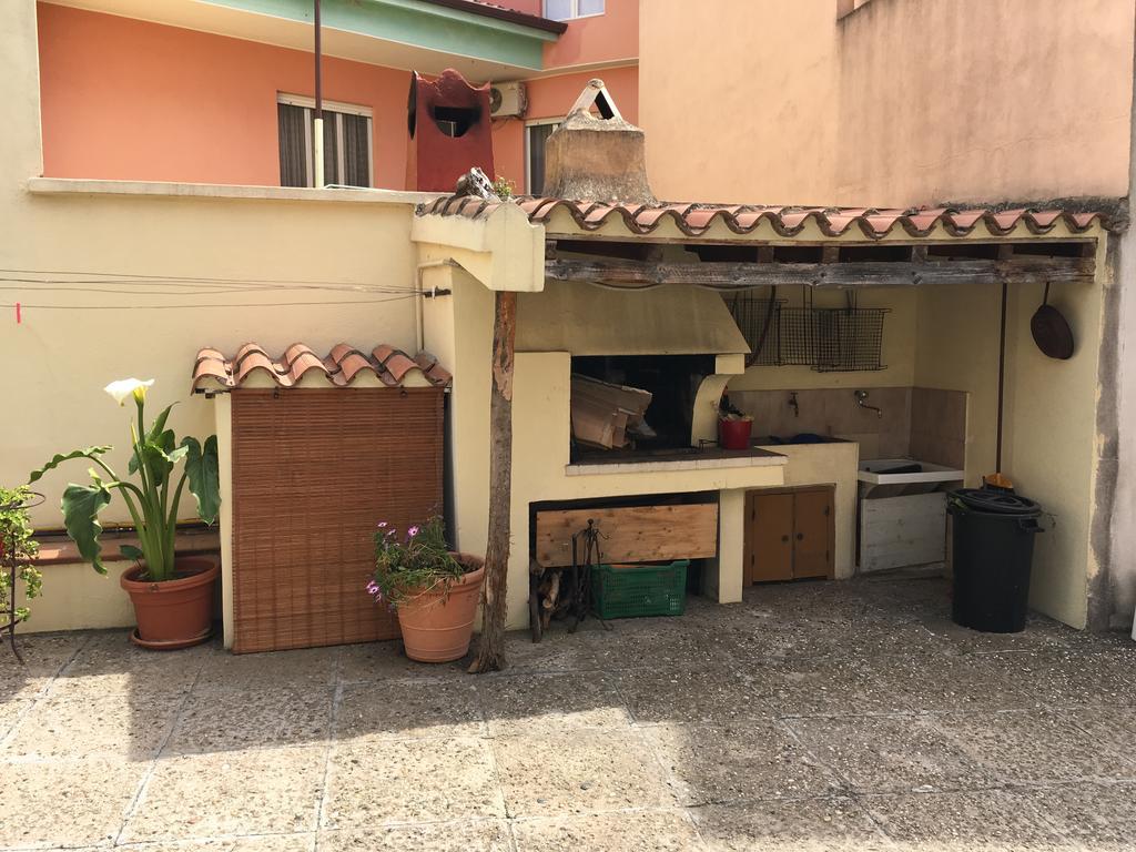 Anna Apartment ヴィッラプッツ エクステリア 写真